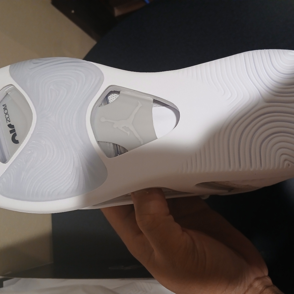 Jordan Men's White Low-Top Athletic Sneakers - Picture 8 of 10